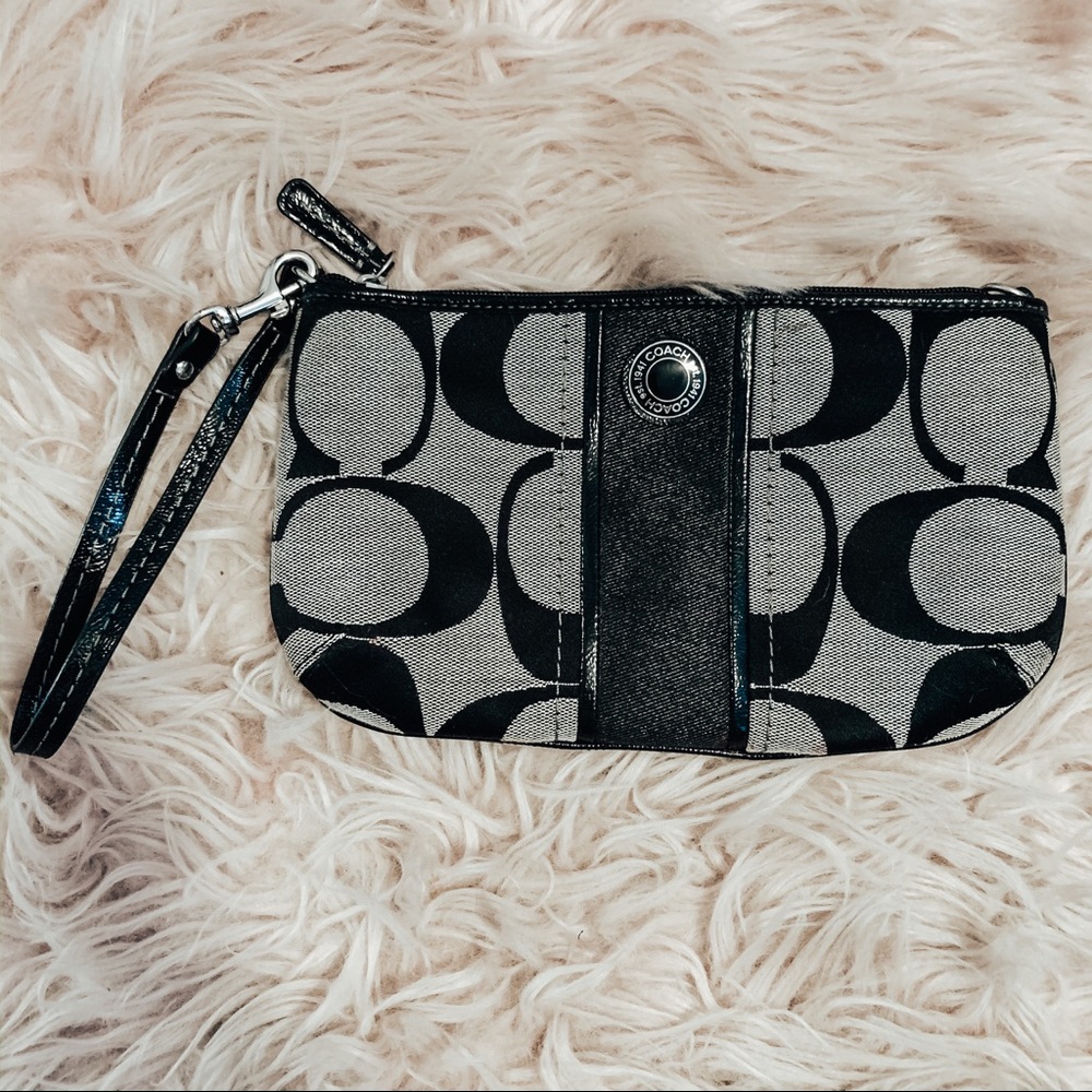 COACH LOGO WRISTLET